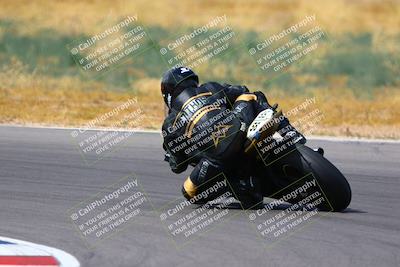 media/Apr-30-2023-CRA (Sun) [[020fcf5d43]]/Race 11-600 Expert Superbike/